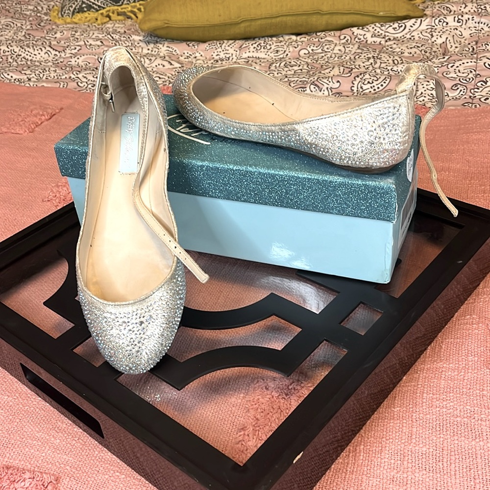 Betsy Johnson rhinestone ballet flats size 8